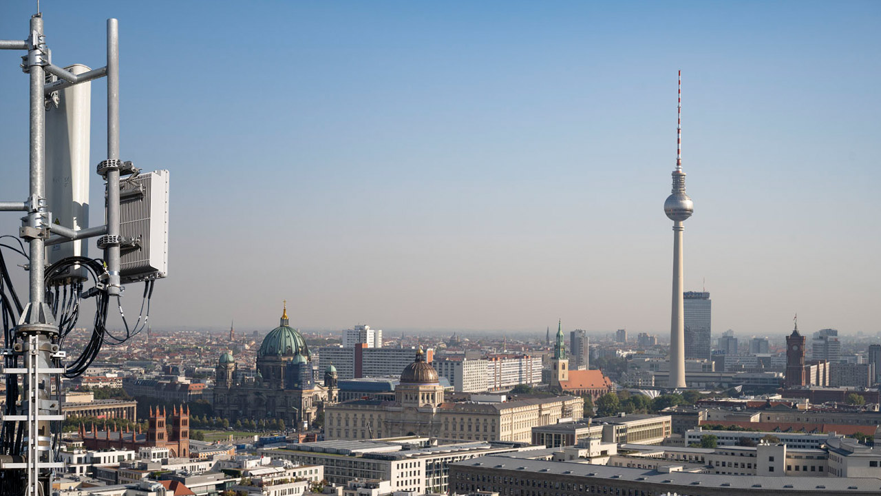 NRW Funklöcher: O2, Vodafone und Telekom mit Neuauflage des Mobilfunkpakts in NRW