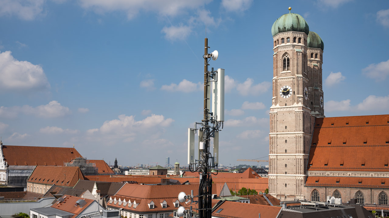 Telefonica-O2 5G Netzausbau: Mit Buglas Rahmenvertrag über schnelle Glasfaseranbindungen bei 5G Antennen