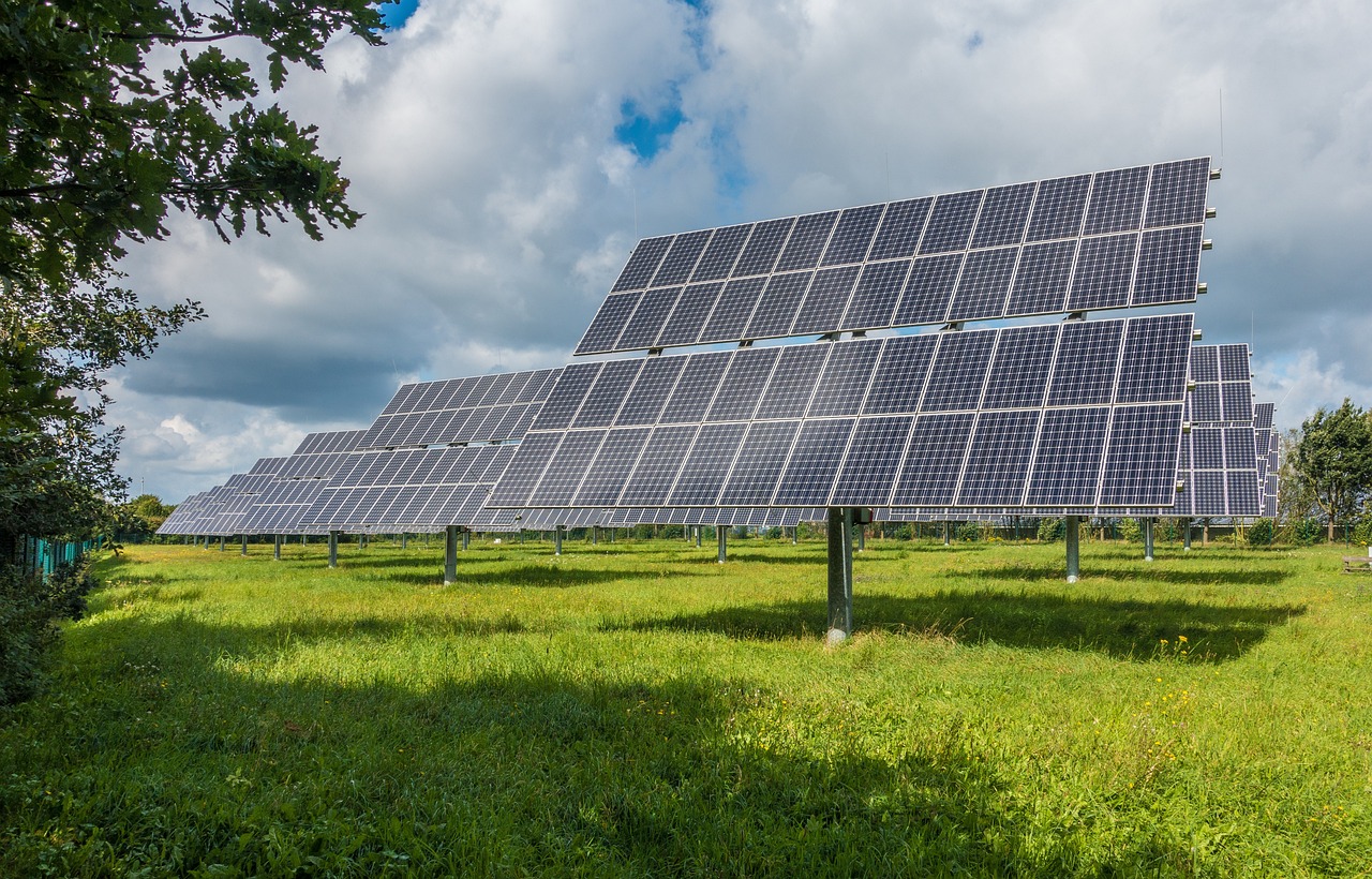 Photovoltaik Ausbau: Im Norden Deutschlands droht Abschaltung der Solarfarmen mangels Leitungskapazitäten
