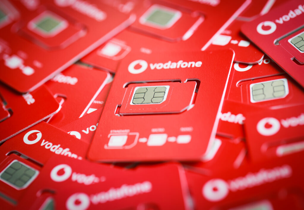 Soforthilfe Ukraine: Vodafone mit gratis 10.000 SIM-Karten und Giga-Cubes f�r Ukrainer auf der Flucht